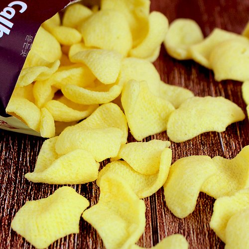 Snack khoai lang Osatsu Haitai 