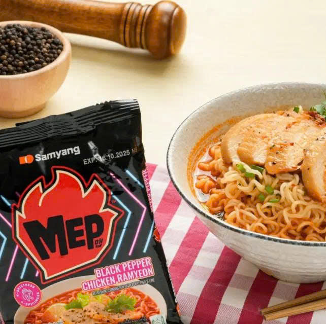 Mì gà tiêu đen Samyang 80g